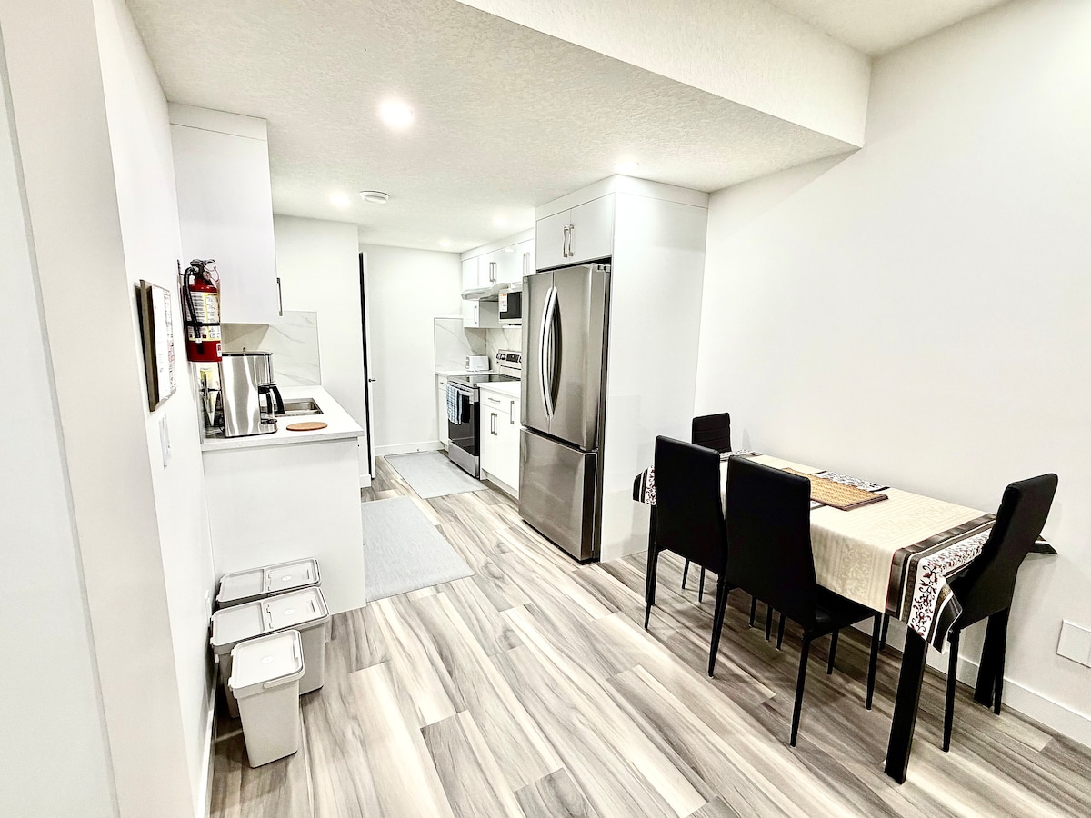Dining Area & Kitchen — private 2-bedroom suite/apartment, NW Calgary